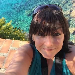 Meet your Posher, Julie